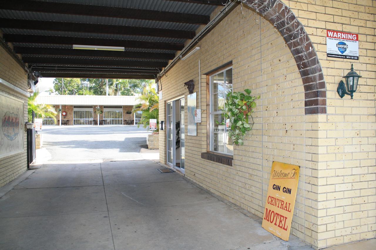 Central Motel Gin Gin Exterior photo